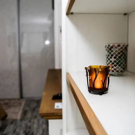 Escala Deluxe Apartment